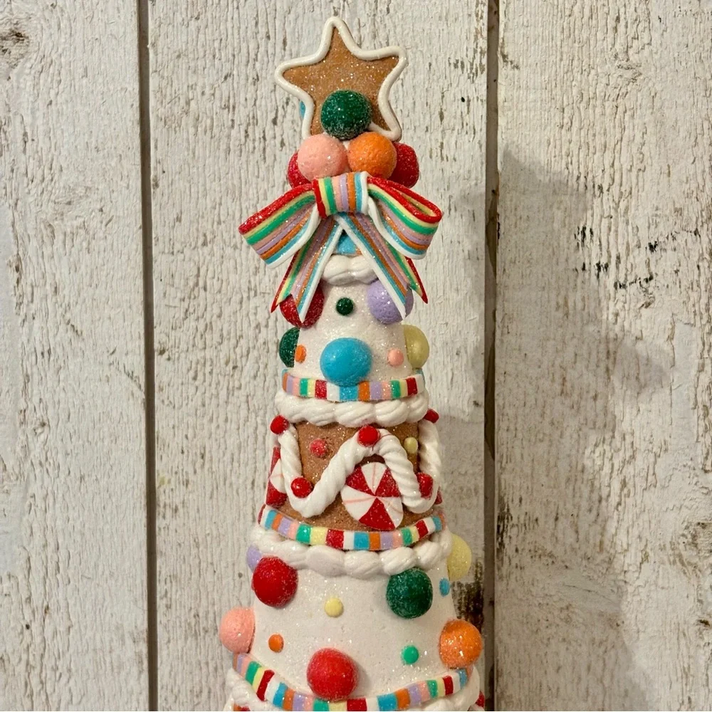 Cupcakes and Cashmere Gingerbread Candy Land Frosted Holiday‎ Christmas Tree NEW